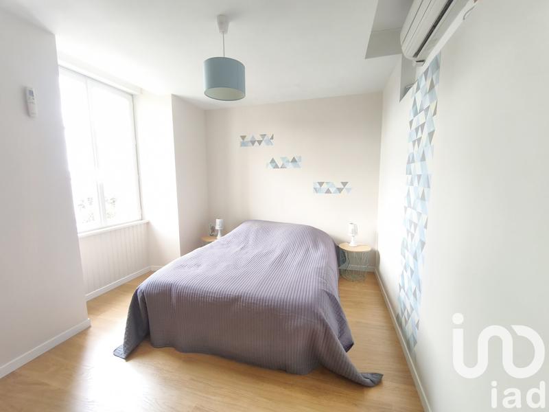 Maison - 175 m² - 9 pièces