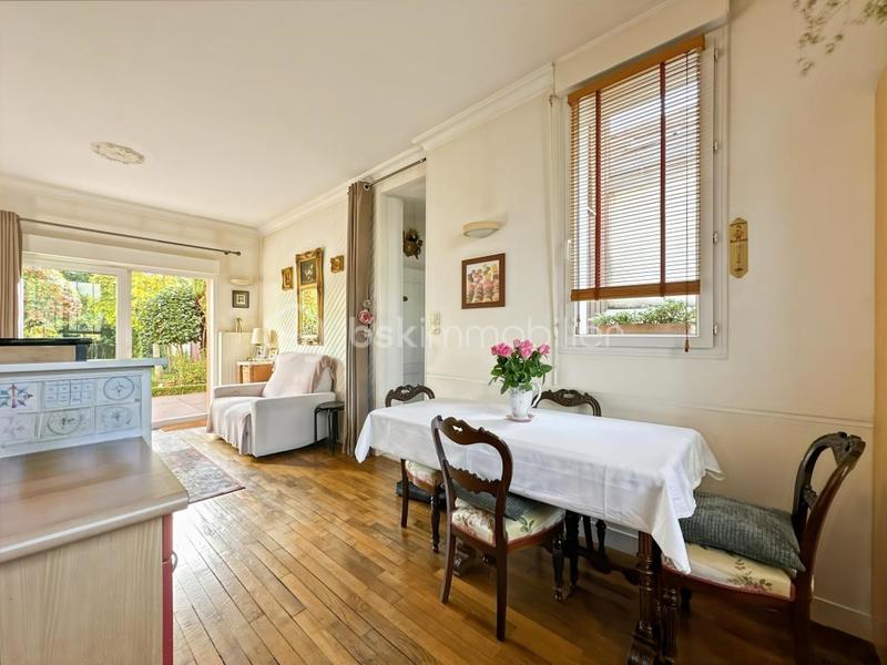 Maison de ville - 70 m² - 4 pièces