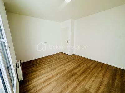 Maison de ville - 90 m² - 4 pièces