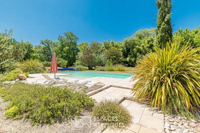 Maison de maîtres - 400 m² - 12 pièces