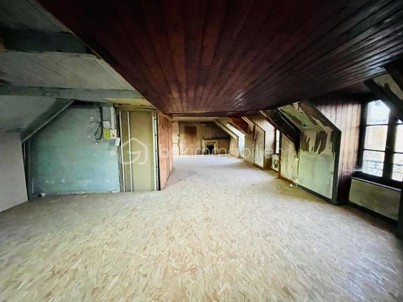 Appartement - 67 m² - 1 pièce