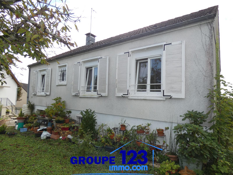 Maison - 80 m² - 4 pièces