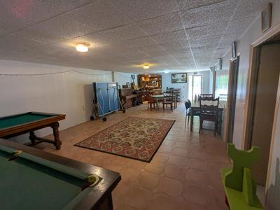 Maison - 170 m² - 8 pièces