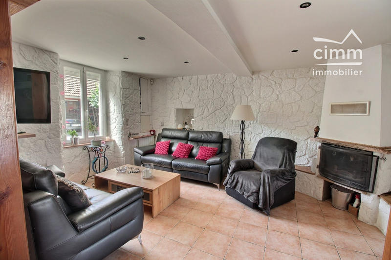 Maison - 151 m² - 5 pièces