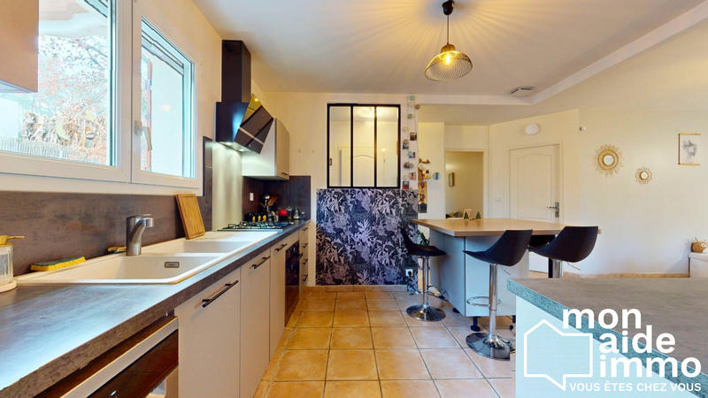 Maison - 127 m² - 6 pièces