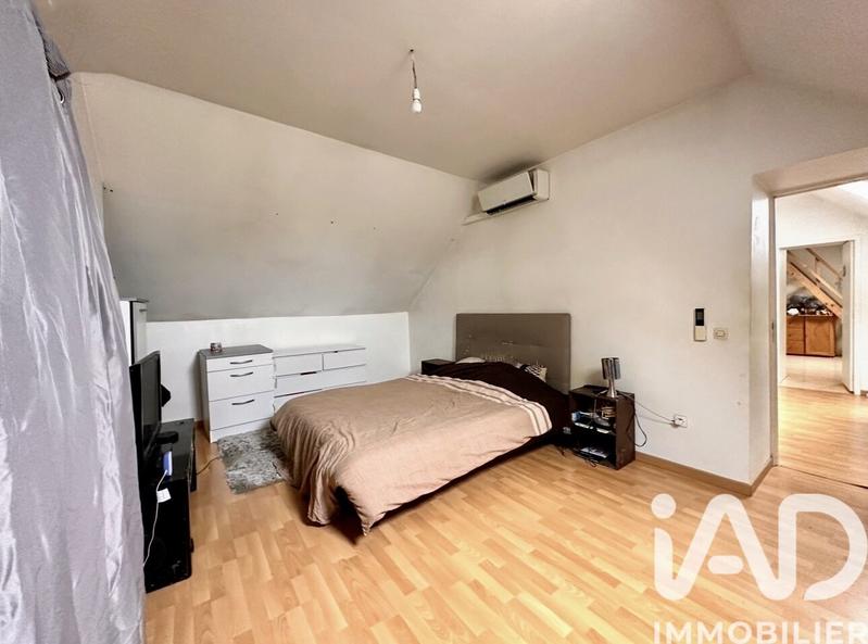 Maison - 110 m² - 6 pièces