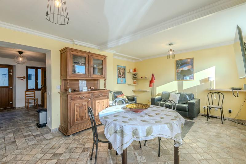 Maison - 120 m² - 5 pièces