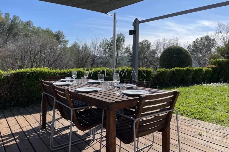 Villa - 152 m² - 5 pièces