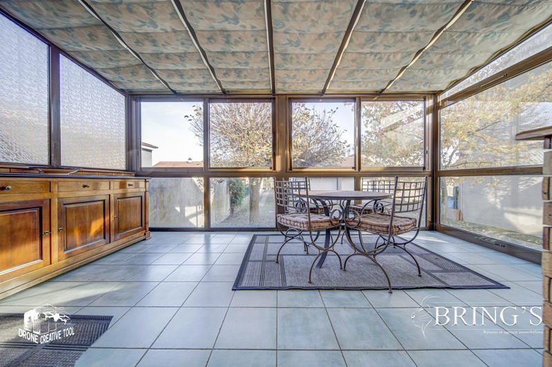 Maison - 181 m² - 10 pièces