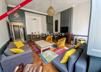 Appartement - 85 m² - 2 pièces