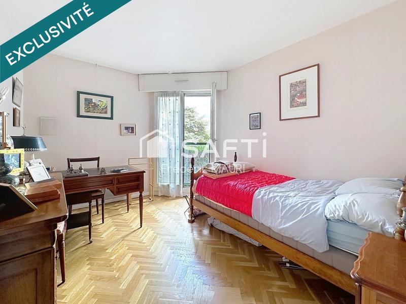 Appartement - 75 m² - 3 pièces