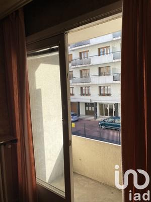 Appartement - 90 m² - 4 pièces