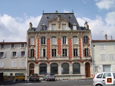 Appartement - 160 m² - 6 pièces