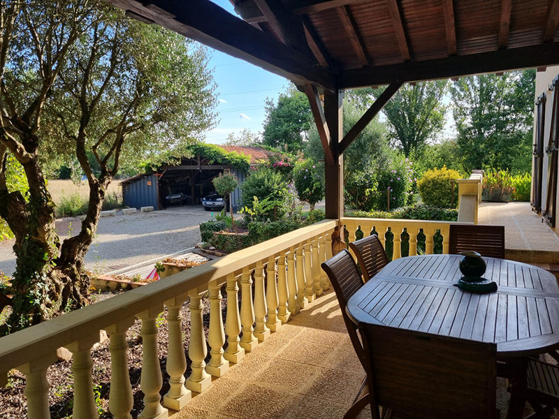 Maison - 178 m² - 6 pièces