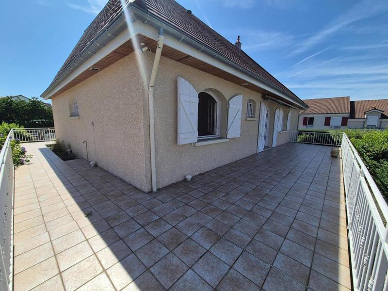 Maison - 155 m² - 6 pièces