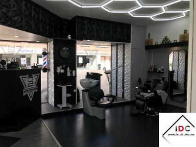 Local commercial - 68 m² - 2 pièces