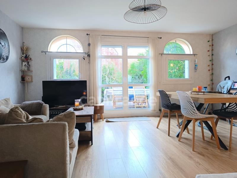 Maison - 130 m² - 4 pièces