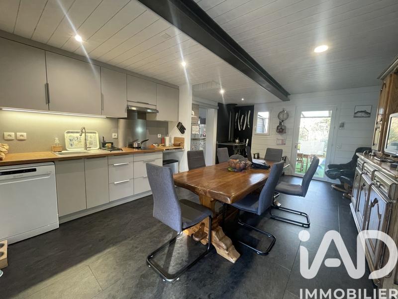 Maison - 87 m² - 5 pièces