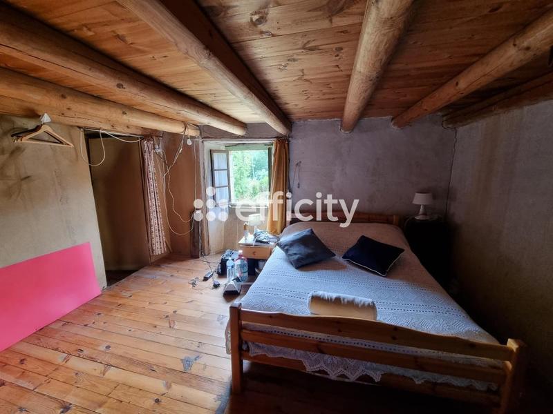 Maison - 90 m² - 3 pièces