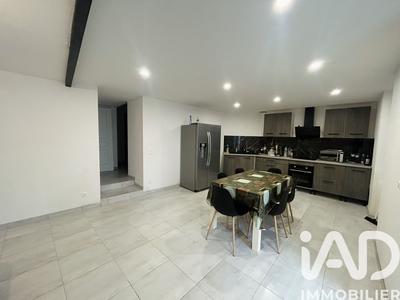 Maison de ville - 100 m² - 5 pièces