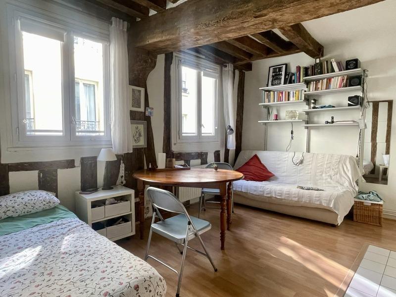 Appartement ancien - 25 m² - 1 pièce