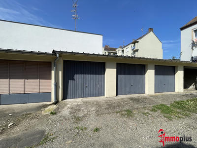 Parking / Garage - 12 m²