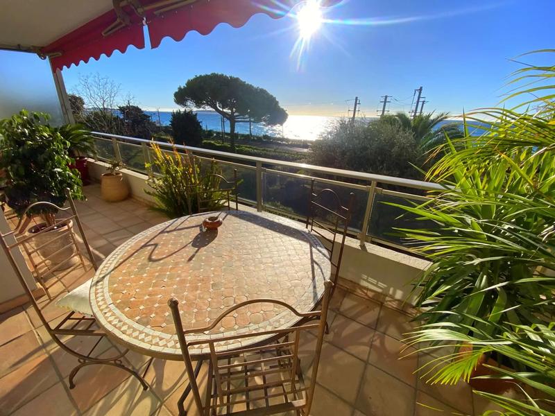 Appartement - 81 m² - 3 pièces