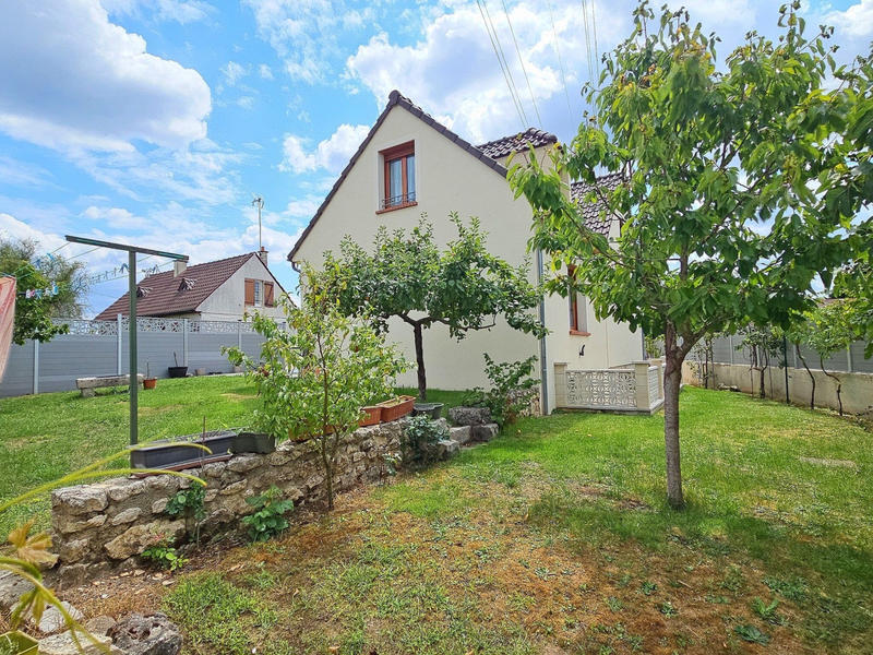 Maison - 120 m² - 7 pièces