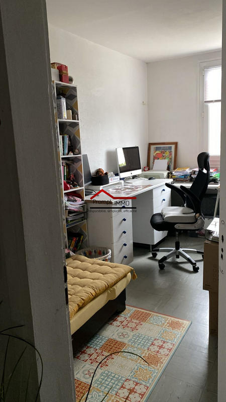 Appartement - 90 m² - 5 pièces