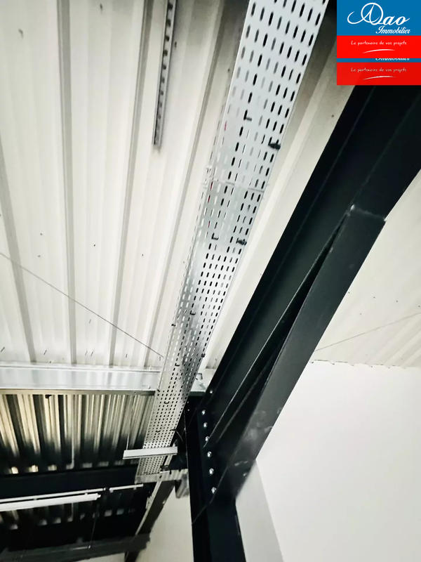 Local commercial - 700 m²