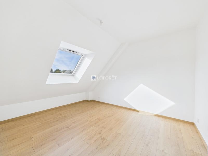 Maison - 111 m² - 5 pièces