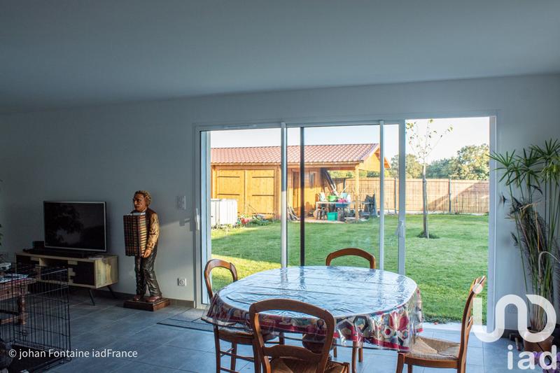 Maison - 92 m² - 5 pièces