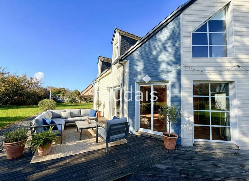 Maison - 145 m² - 7 pièces