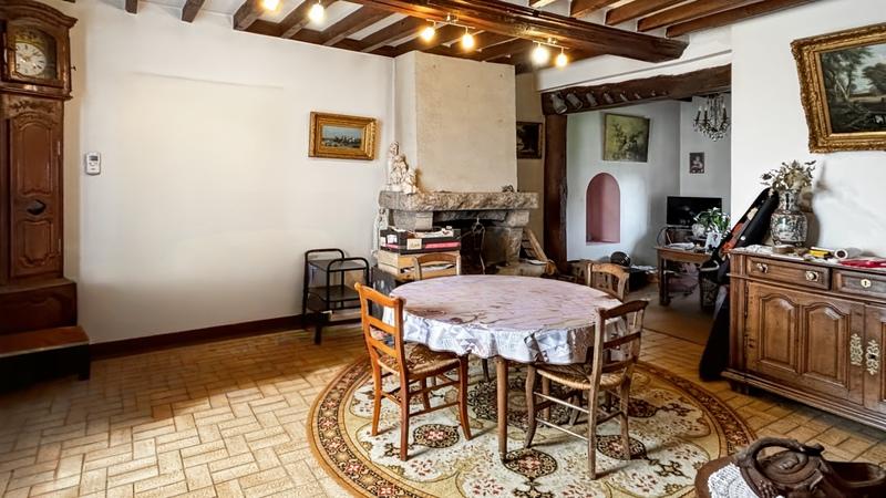 Maison - 158 m² - 8 pièces