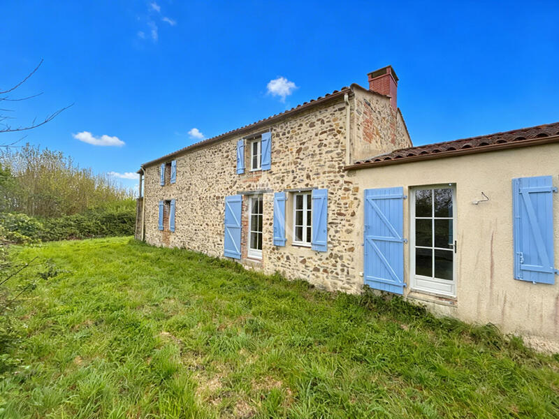 Maison - 175 m² - 8 pièces
