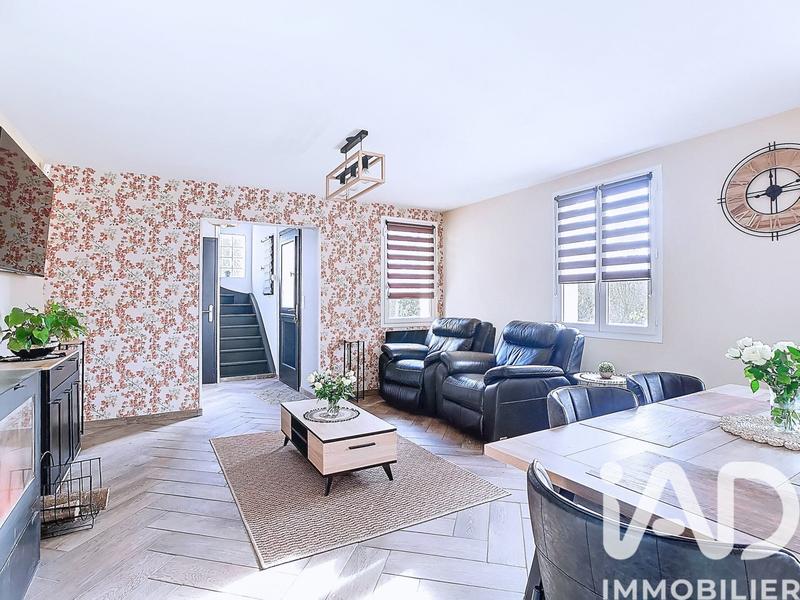 Maison de village - 93 m² - 6 pièces