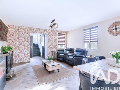 Maison de village - 90 m² - 6 pièces