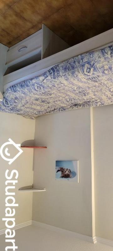 Chambre - 12 m² - 1 pièce