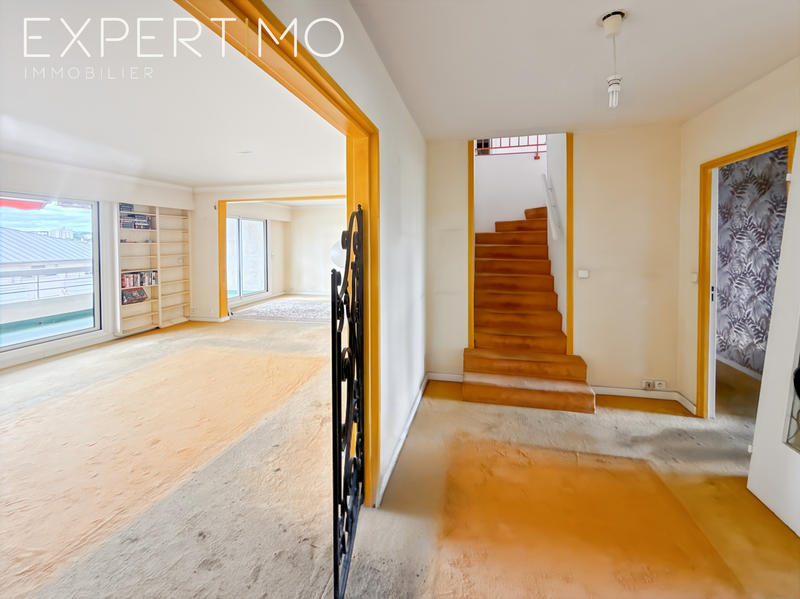 Duplex - 131 m² - 6 pièces