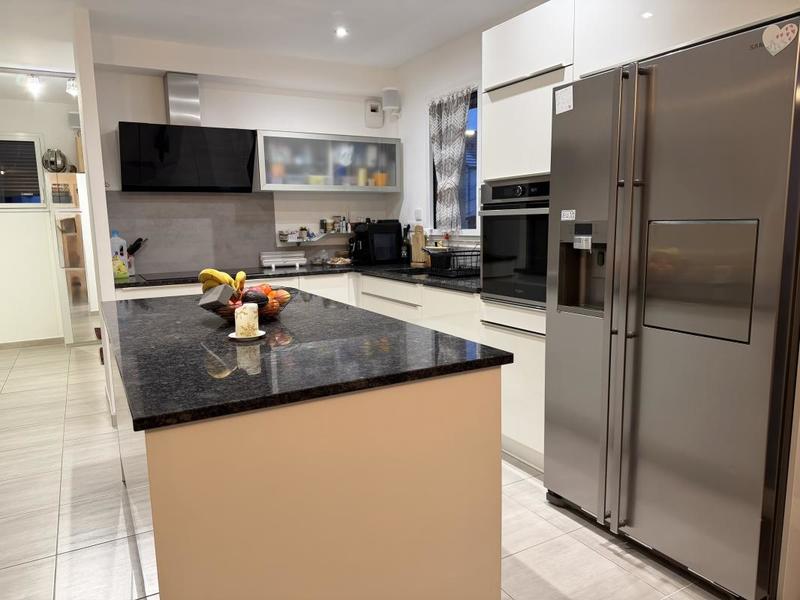 Villa - 134 m² - 6 pièces