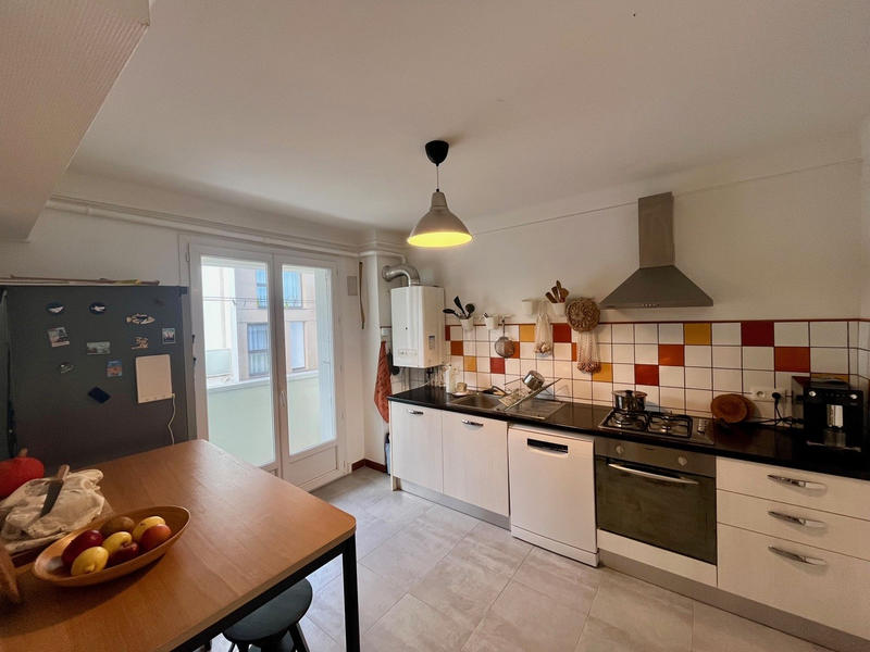 Appartement - 77 m² - 4 pièces