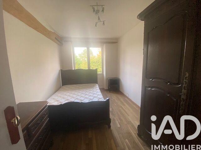 Maison - 225 m² - 6 pièces