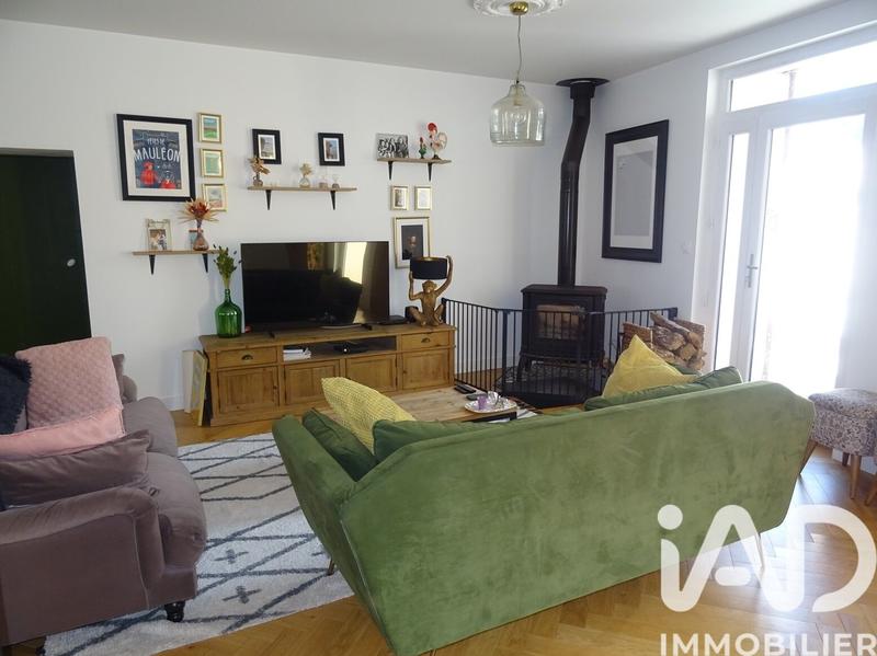 Maison - 340 m² - 8 pièces