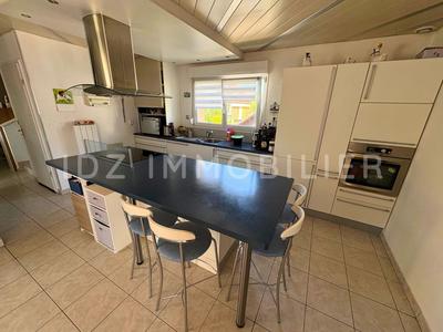 Maison - 104 m² - 5 pièces