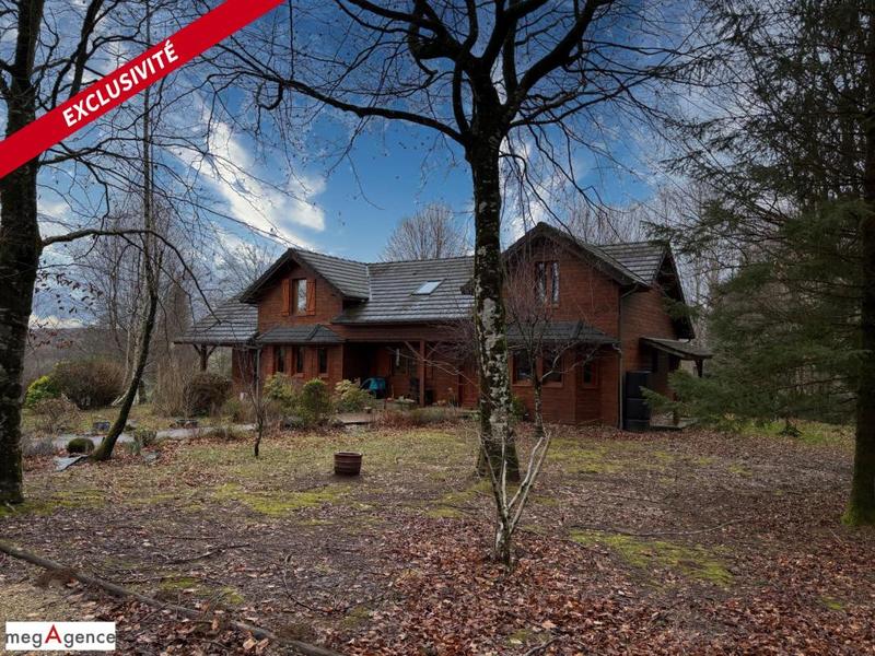 Châlet - 187 m² - 7 pièces