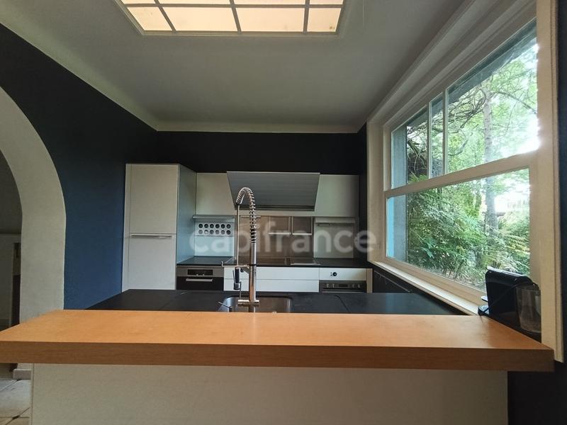 Maison bourgeoise - 330 m² - 10 pièces