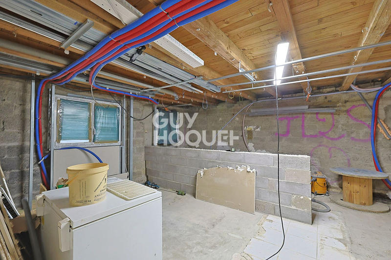 Maison - 110 m² - 4 pièces