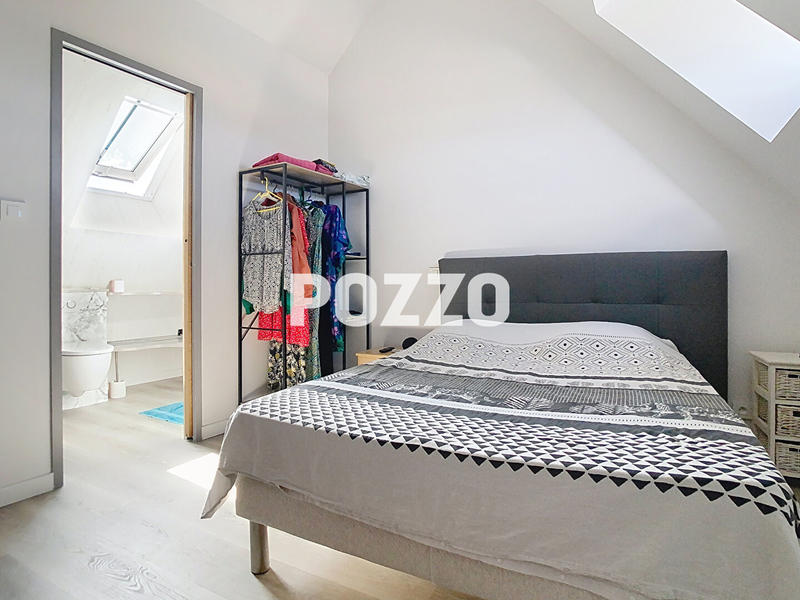 Maison - 360 m² - 14 pièces