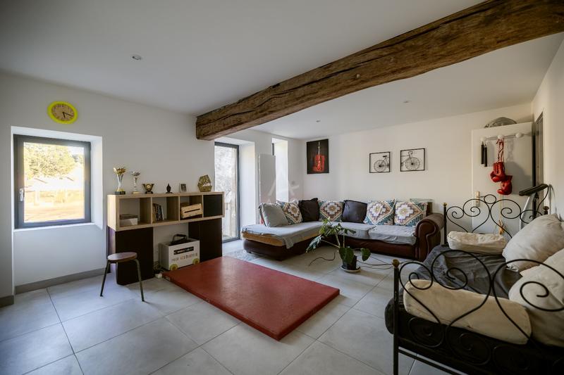 Maison - 139 m² - 6 pièces