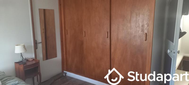 Chambre - 20 m² - 1 pièce